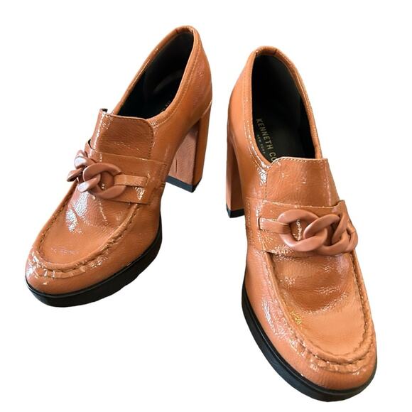Kenneth Cole Justin Lug Loafer Heeled Pump Chunky Chain Platform NEW Size 8.5 - Picture 5 of 11